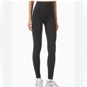 Skims Soft Smoothing Seamless Leggings Sz S